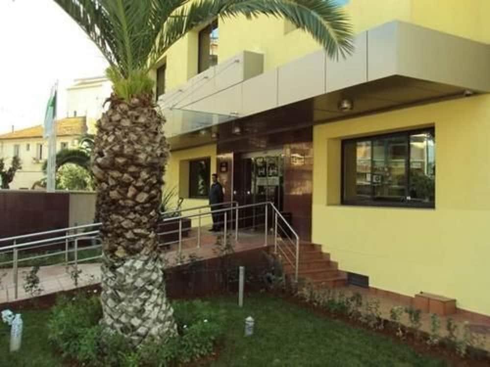 Sweet Hotel Rouiba Екстериор снимка