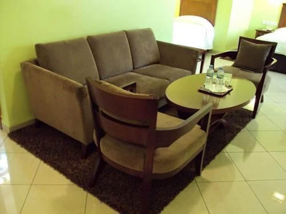 Sweet Hotel Rouiba Екстериор снимка